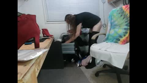 Snapshot of dinkdork094 chatting on February 26, 2026, 4:11 am Dinkdork just having a good time online show from February 26, 2026, 4:11 am