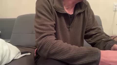 Snapshot of dinnerout1111 chatting on October 28, 2025, 7:38 pm dinnerout1111 online show from October 28, 2025, 7:38 pm