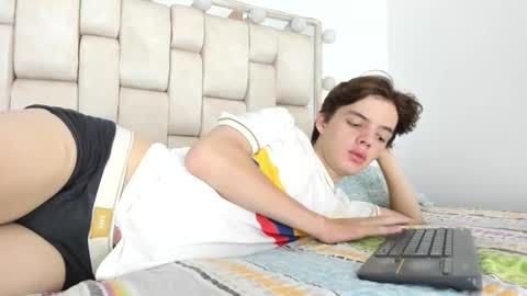 apollo online show from November 26, 2025, 8:54 pm