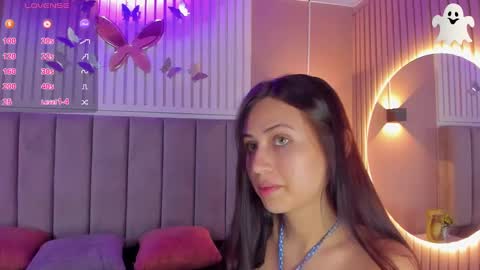Cristal  online show from December 11, 2024, 3:24 am