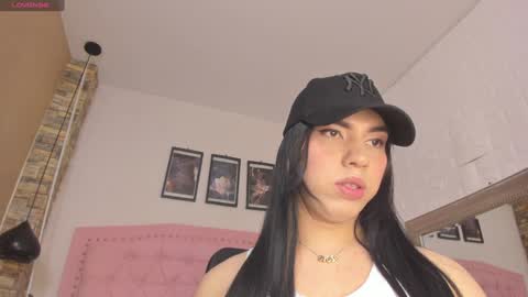 DIOSA online show from February 8, 2025, 9:15 pm