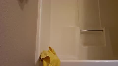 Snapshot of dipstik11 chatting on October 4, 2025, 6:11 am DIPSTIK online show from October 4, 2025, 6:11 am