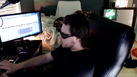 Dirk Sloan online show from May 11, 2026, 5:43 pm