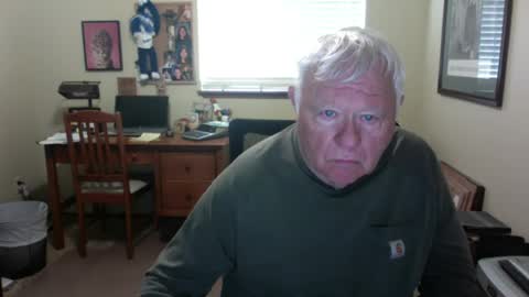 Snapshot of dirtrider195080438 chatting on July 12, 2026, 4:53 pm dirtrider195080438 online show from July 12, 2026, 4:53 pm