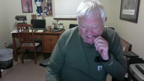 Snapshot of dirtrider195080438 chatting on July 13, 2026, 5:21 am dirtrider195080438 online show from July 13, 2026, 5:21 am