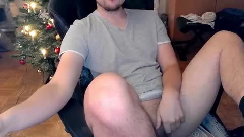 dirty_fun_boy online show from December 19, 2024, 12:45 pm
