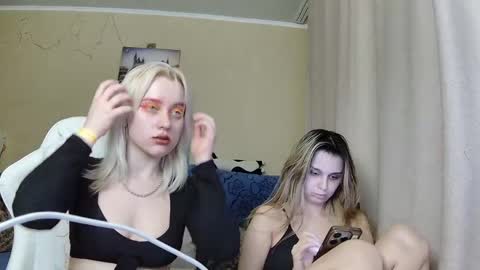 Snapshot of dirty_kiss69 chatting on April 14, 2026, 10:27 pm Dirty Kiss69 online show from April 14, 2026, 10:27 pm