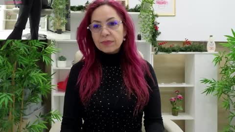 dirty_mature online show from December 17, 2024, 5:40 am