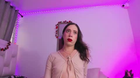 Samantha  online show from March 17, 2026, 7:17 pm