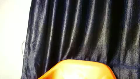 dirtydesirebabe online show from April 29, 2026, 3:32 am
