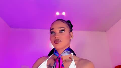 Naomy  online show from November 12, 2025, 3:18 am