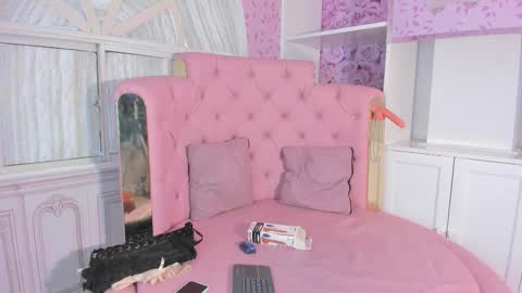 Snapshot of dirtymike69_ chatting on October 24, 2025, 7:32 pm Mike online show from October 24, 2025, 7:32 pm