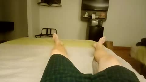 dirtypop2001 online show from December 20, 2025, 7:59 am