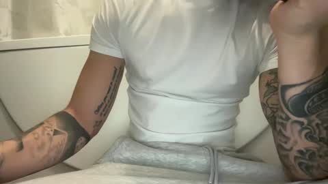 Snapshot of dirtyprettyboi chatting on October 12, 2025, 10:58 am buy tokens with link  online show from October 12, 2025, 10:58 am