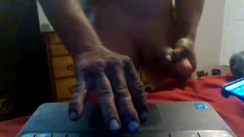 dirtywhite14 online show from October 17, 2025, 2:48 am