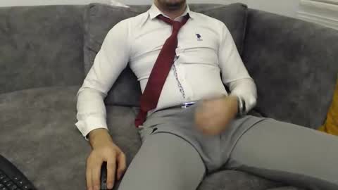 dirtyybooyy77 online show from February 4, 2026, 11:53 pm