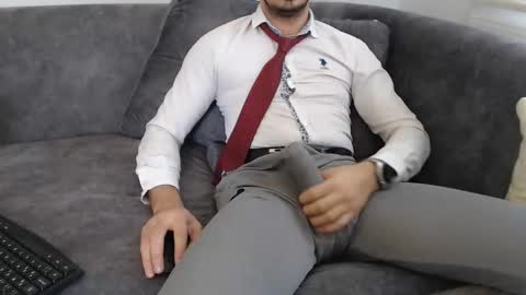 dirtyybooyy77 online show from February 27, 2026, 11:43 am