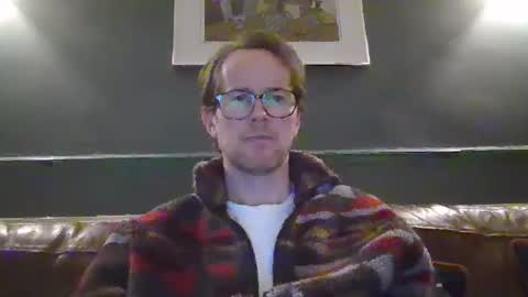 discovery_99 online show from December 5, 2024, 9:17 pm