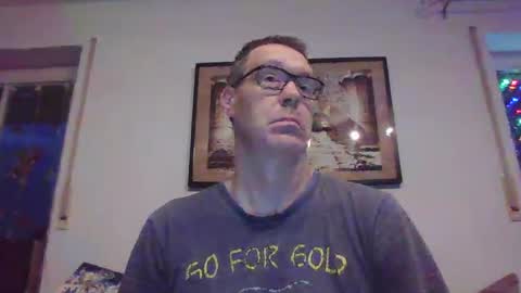 disney0988 online show from December 16, 2024, 6:21 am