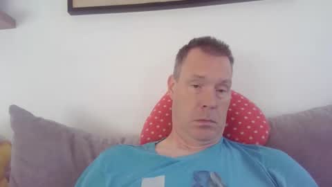 disney0988 online show from October 21, 2025, 7:09 am