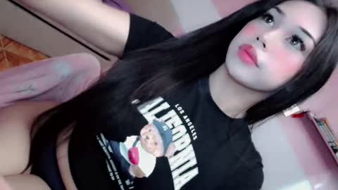 disneycum69_bella online show from February 7, 2026, 2:04 am