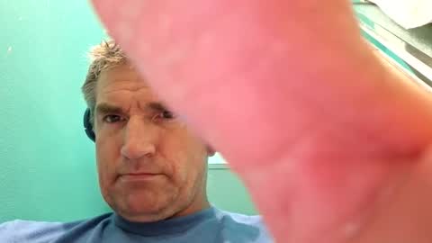 distruct6969 online show from April 6, 2026, 11:33 am