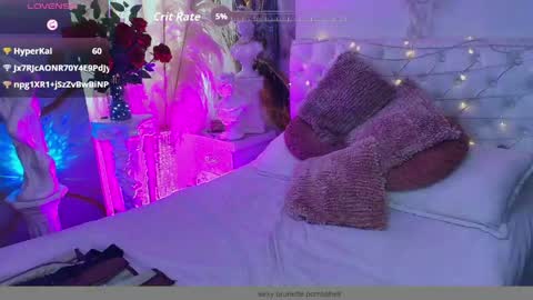 ditta_von_teesee_ online show from April 28, 2026, 8:14 pm