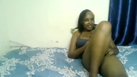 diva_cheupe online show from May 5, 2026, 8:28 pm