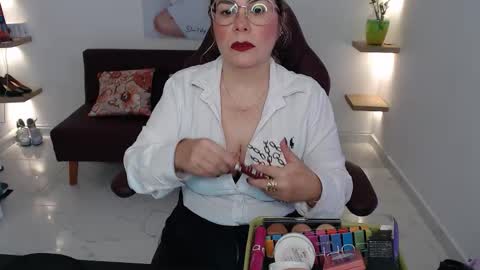 Diva online show from February 26, 2026, 7:57 pm