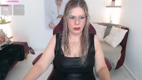 Diva online show from June 24, 2026, 8:19 pm