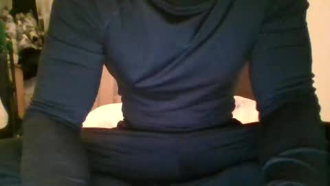 Snapshot of divertimentonline chatting on January 22, 2025, 8:38 pm divertimentonline online show from January 22, 2025, 8:38 pm