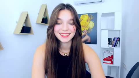 Hannah online show from November 10, 2025, 10:25 am