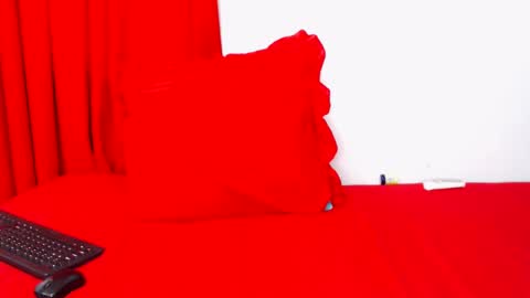 divinebooty93 online show from January 21, 2025, 10:41 am