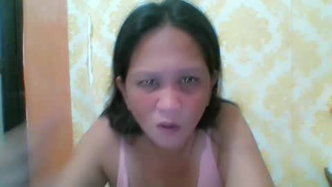 Snapshot of divinegrace10 chatting on May 7, 2026, 2:06 am Divine Grace Close To Your Hear online show from May 7, 2026, 2:06 am