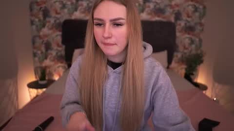 DivineJasss online show from January 18, 2026, 9:29 pm