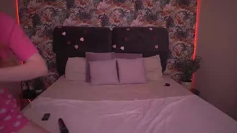 DivineJasss online show from February 16, 2026, 9:11 pm