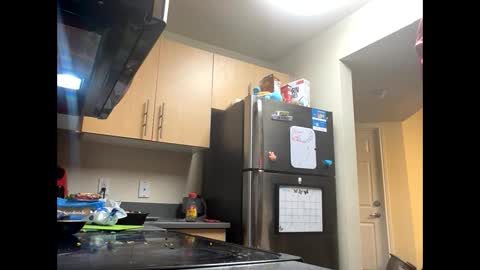 Snapshot of dizzinsweatyy chatting on February 14, 2025, 11:53 pm dizzinsweatyy online show from February 14, 2025, 11:53 pm