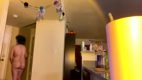 Snapshot of dizzinsweatyy chatting on March 6, 2025, 5:14 am dizzinsweatyy online show from March 6, 2025, 5:14 am