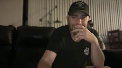 Snapshot of dj_chaterbate chatting on February 10, 2026, 6:06 am DJ Chaterbate online show from February 10, 2026, 6:06 am