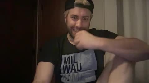 Snapshot of dj_chaterbate chatting on February 26, 2026, 6:23 am DJ Chaterbate online show from February 26, 2026, 6:23 am