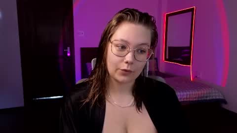 Jenia online show from June 17, 2026, 10:28 am