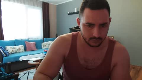 STR8 BOYv online show from February 18, 2025, 8:16 am