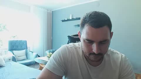 STR8 BOYv online show from May 9, 2026, 9:47 am