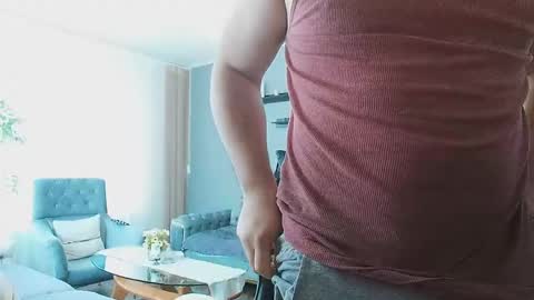 STR8 BOYv online show from May 11, 2026, 6:19 am