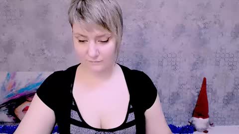 djullia online show from December 27, 2024, 2:12 pm