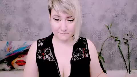 djullia online show from June 11, 2026, 6:55 am