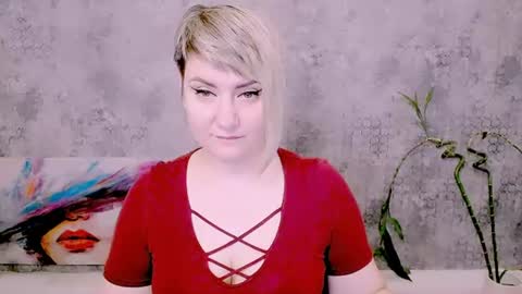 djullia online show from June 14, 2026, 5:09 am