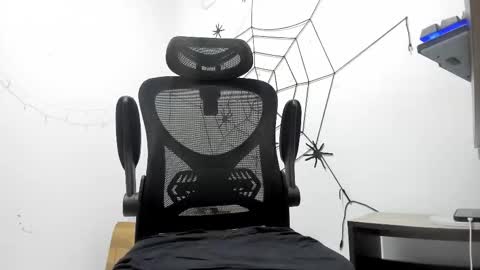 Maybe in pvt online show from February 25, 2026, 2:43 am