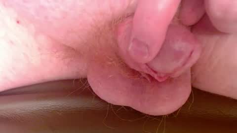 dnjagg01 online show from September 29, 2025, 12:38 am