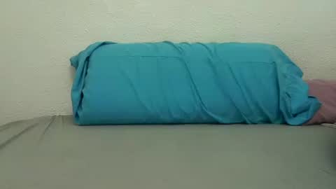 dnsexology11 online show from February 12, 2026, 10:05 pm